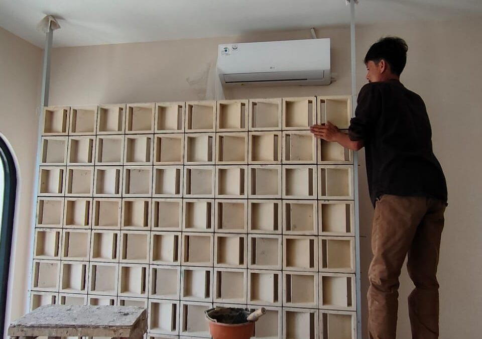 Installation of an Interior Breeze Block – Balangan